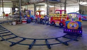 TRÒ CHƠI ĐỒ CHƠI XE LỬA, TÀU ĐIỆN, TÀU HỎA.